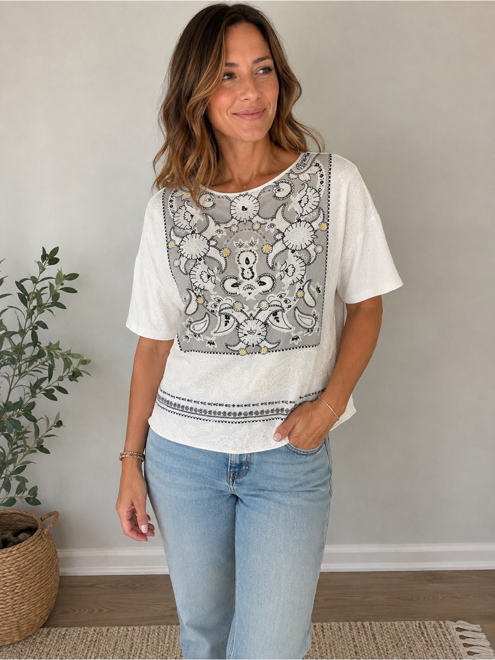 Zara Embroidered Paisley Lace Top White Gray Medium